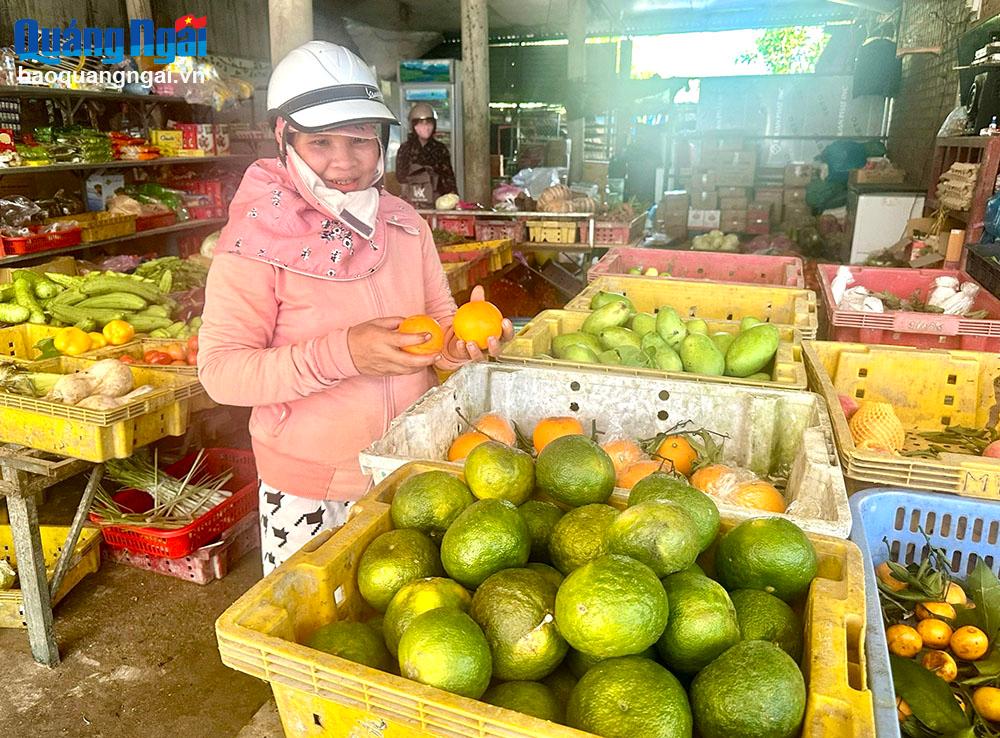 Tiểu thương Quảng Ngãi: Thích ứng với xu thế mới