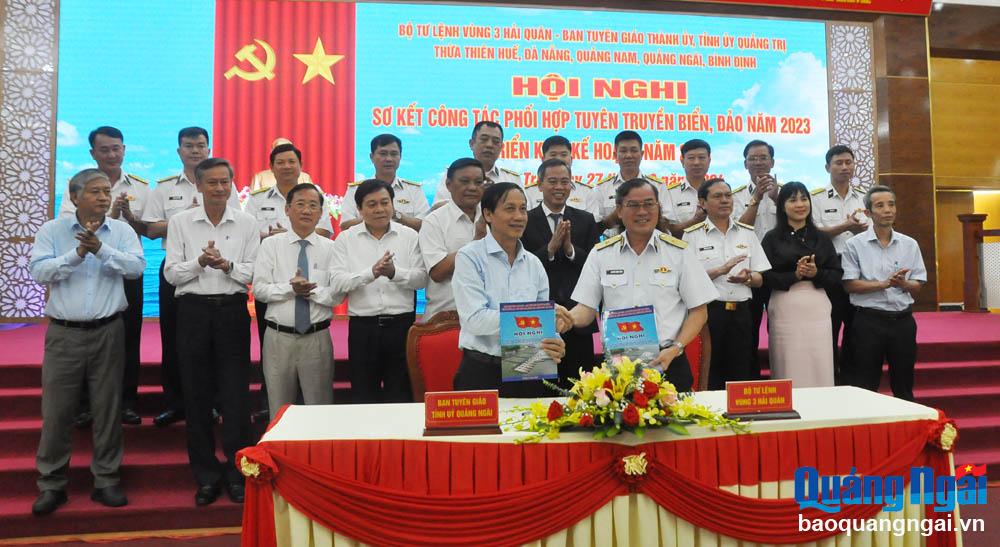 Tiếp tục đẩy mạnh công tác tuyên truyền về biển, đảo 