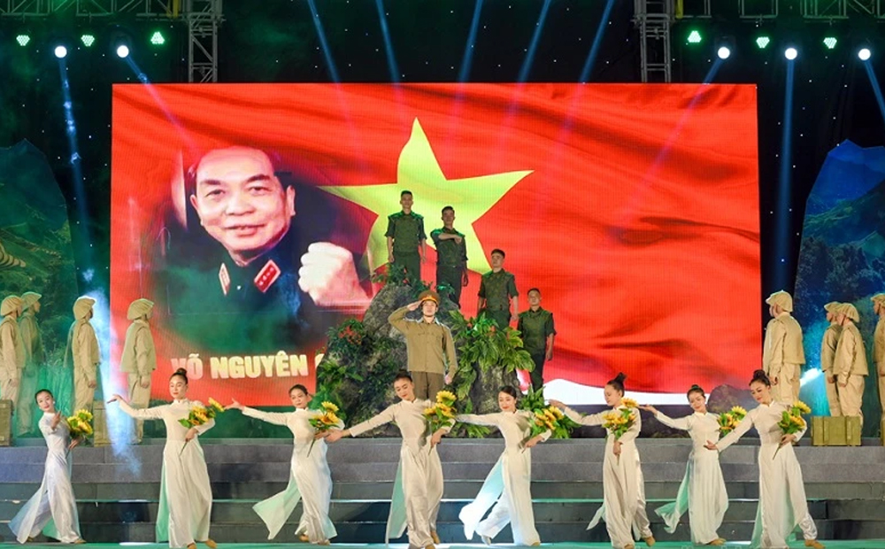 Phát động Tháng âm nhạc kỷ niệm 70 năm Chiến thắng Điện Biên Phủ