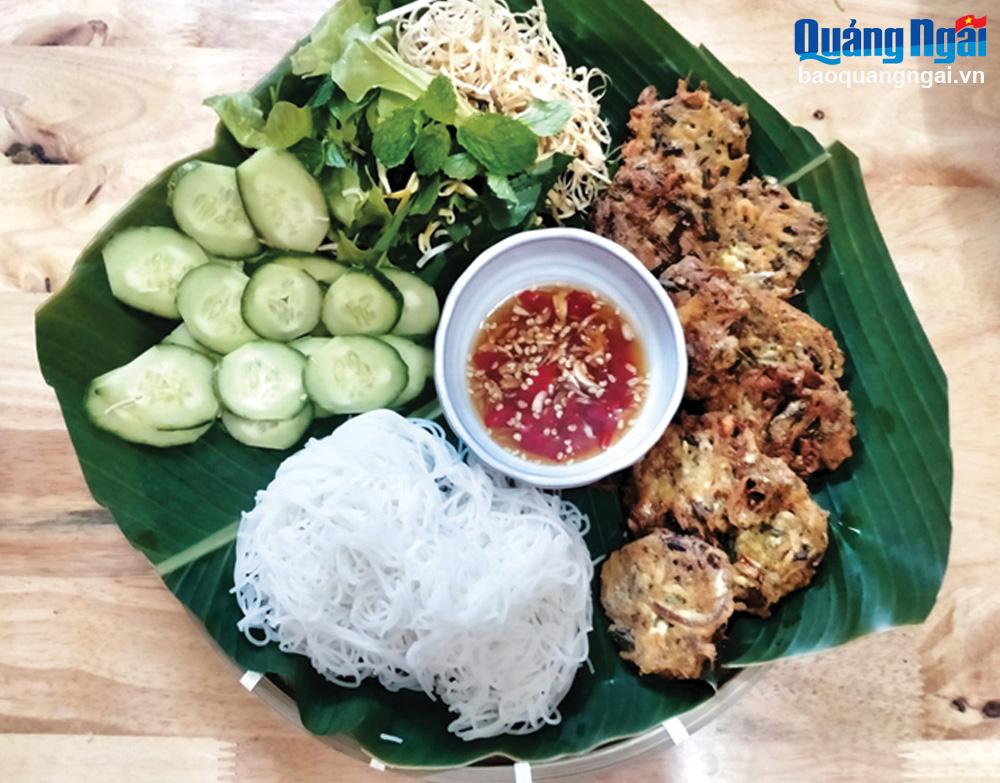 Cá cơm nồm tẩm bột chiên