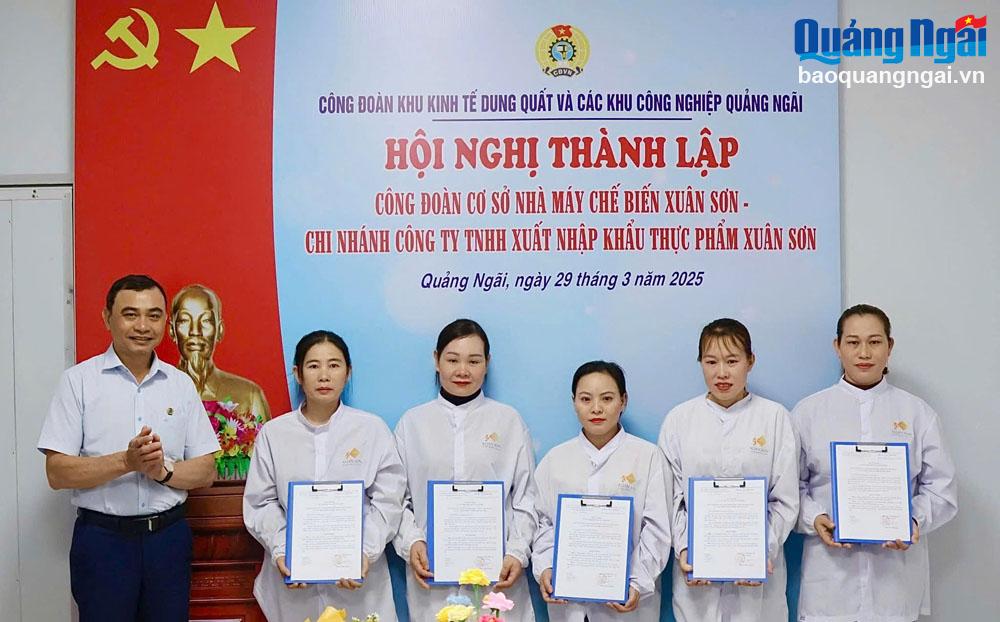 Thành lập Công đoàn cơ sở Nhà máy chế biến Xuân Sơn