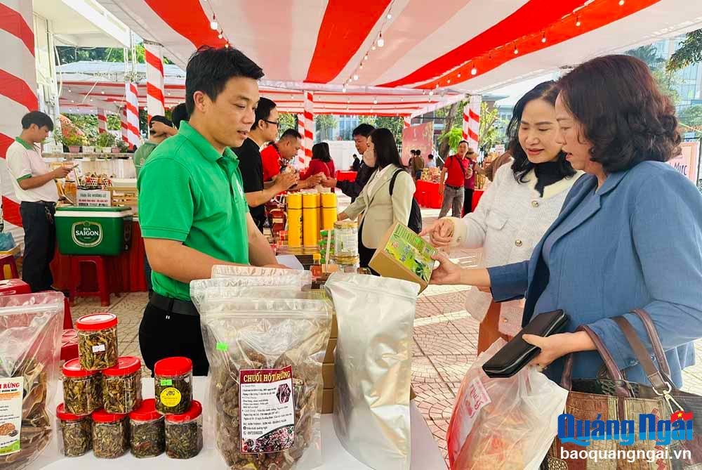 Thận trọng khi mua hàng qua livestream