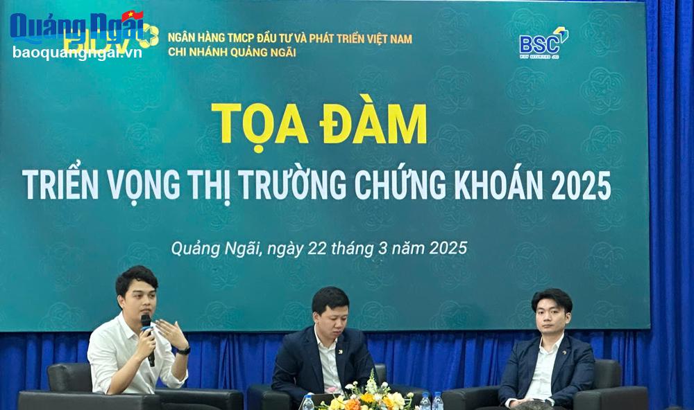 Toạ đàm 