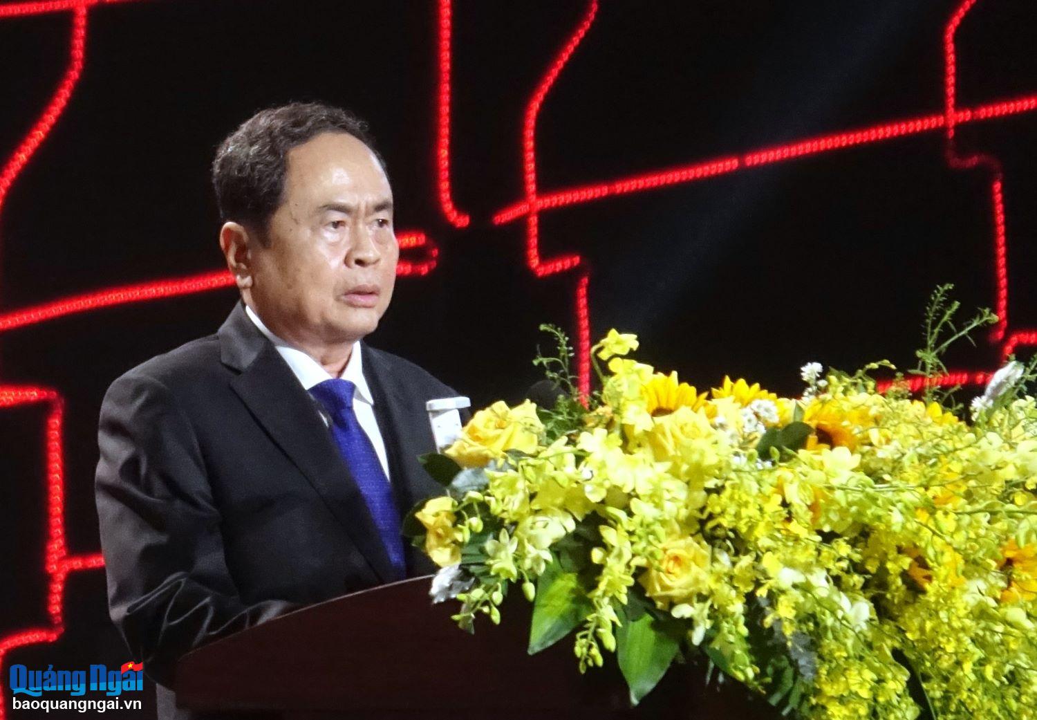 Phát huy truyền thống anh hùng, đưa Quảng Ngãi bứt phá đi lên (*)