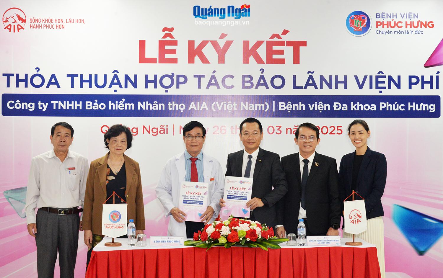 Bệnh viện Phúc Hưng hợp tác với AIA triển khai dịch vụ bảo lãnh viện phí
