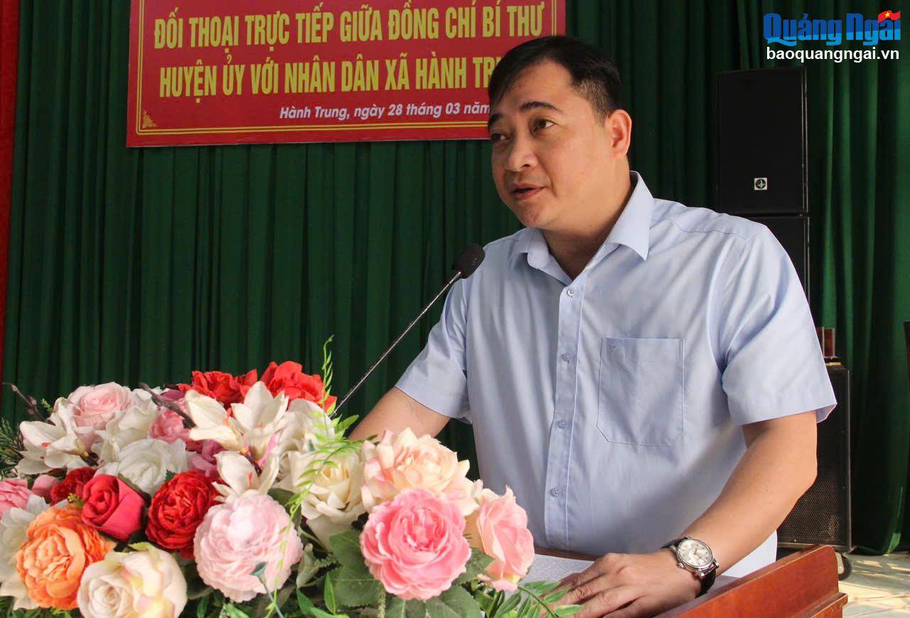 Bí thư Huyện ủy Nghĩa Hành đối thoại với nhân dân xã Hành Trung
