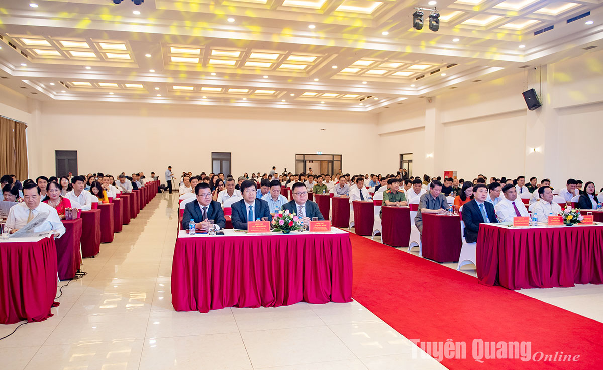 Báo Hà Giang kỷ niệm 60 năm ngày thành lập và ra số báo đầu tiên