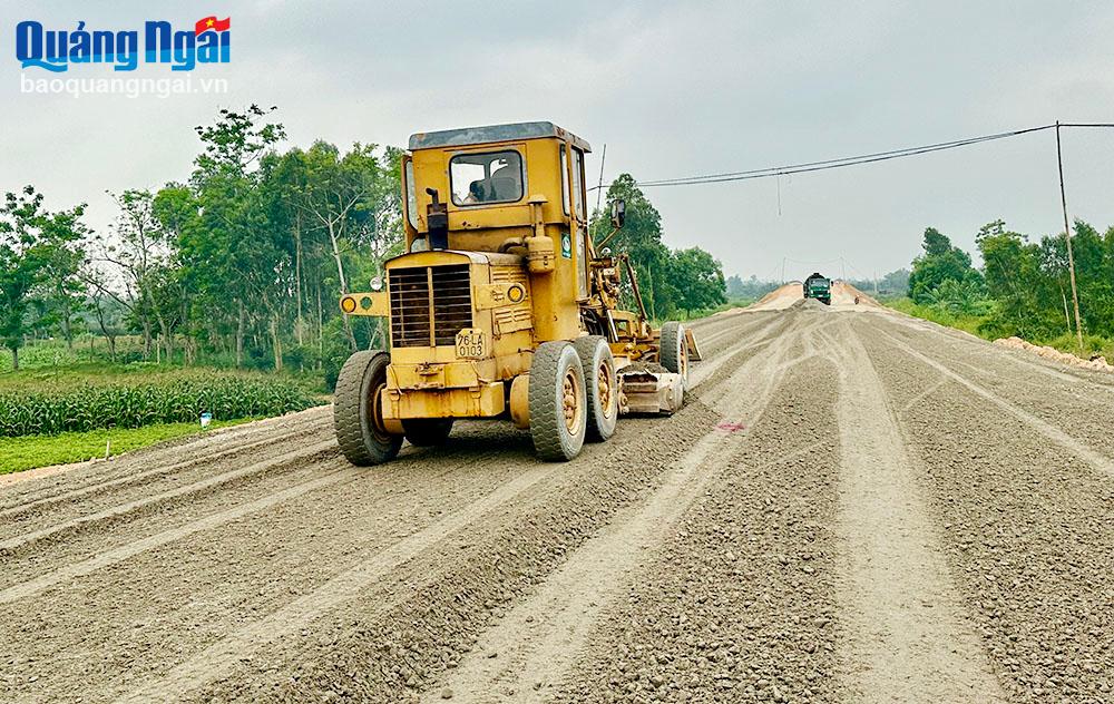 Xác định giá đất cần sát với thị trường