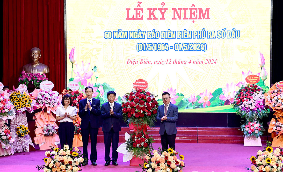 Báo Điện Biên Phủ kỷ niệm 60 năm ngày ra số đầu tiên