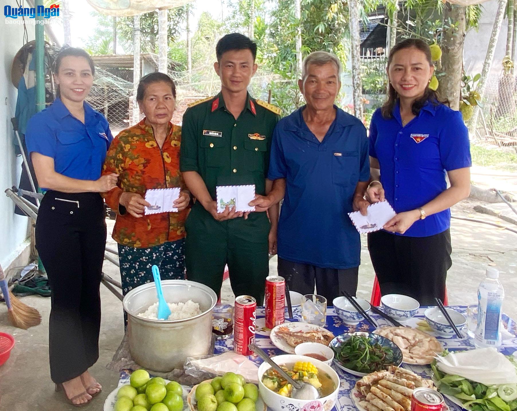 Việc làm nhỏ, ý nghĩa lớn