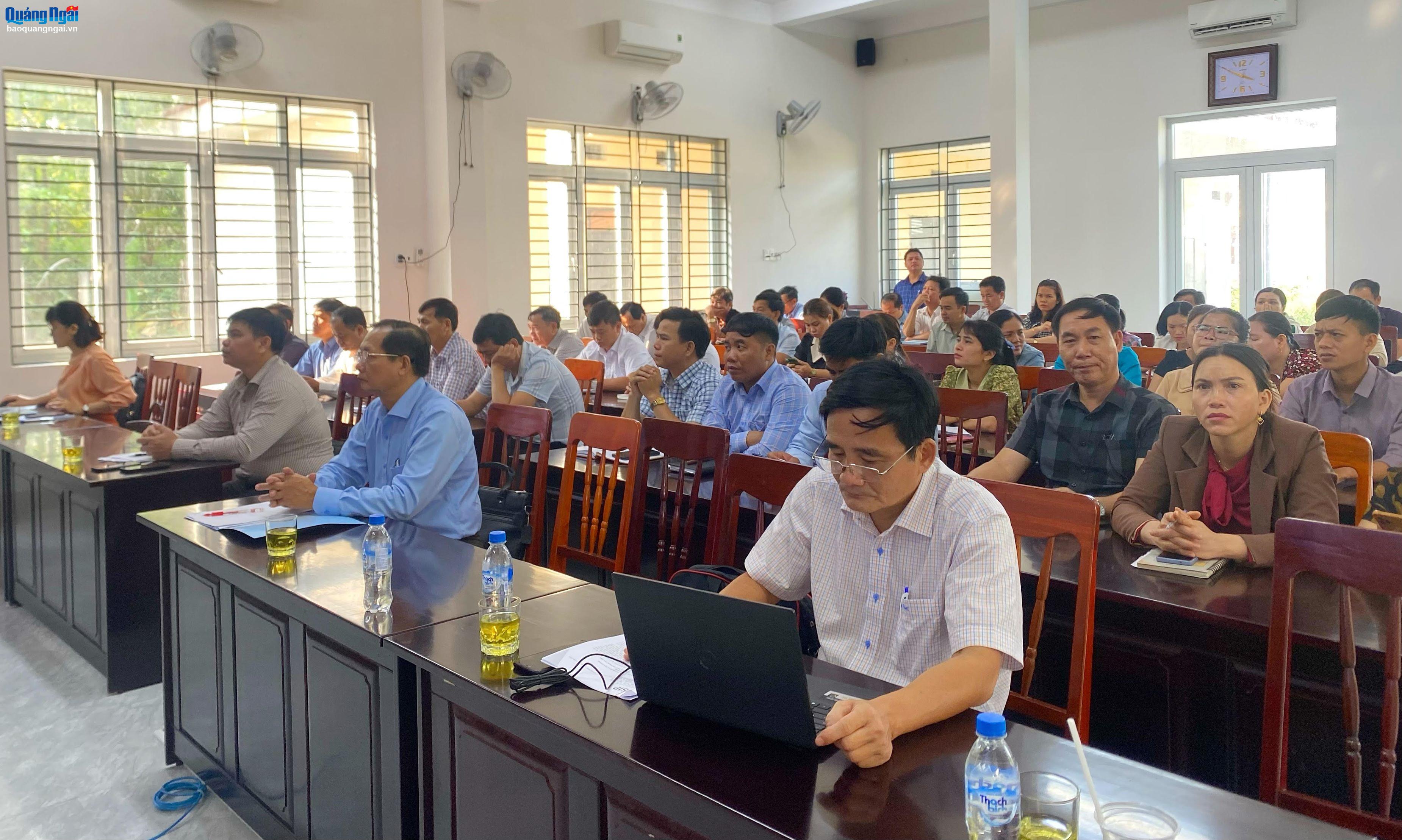 Bồi dưỡng kiến thức công tác cải cách hành chính