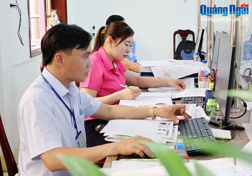 Tăng cường công tác chính trị, tư tưởng