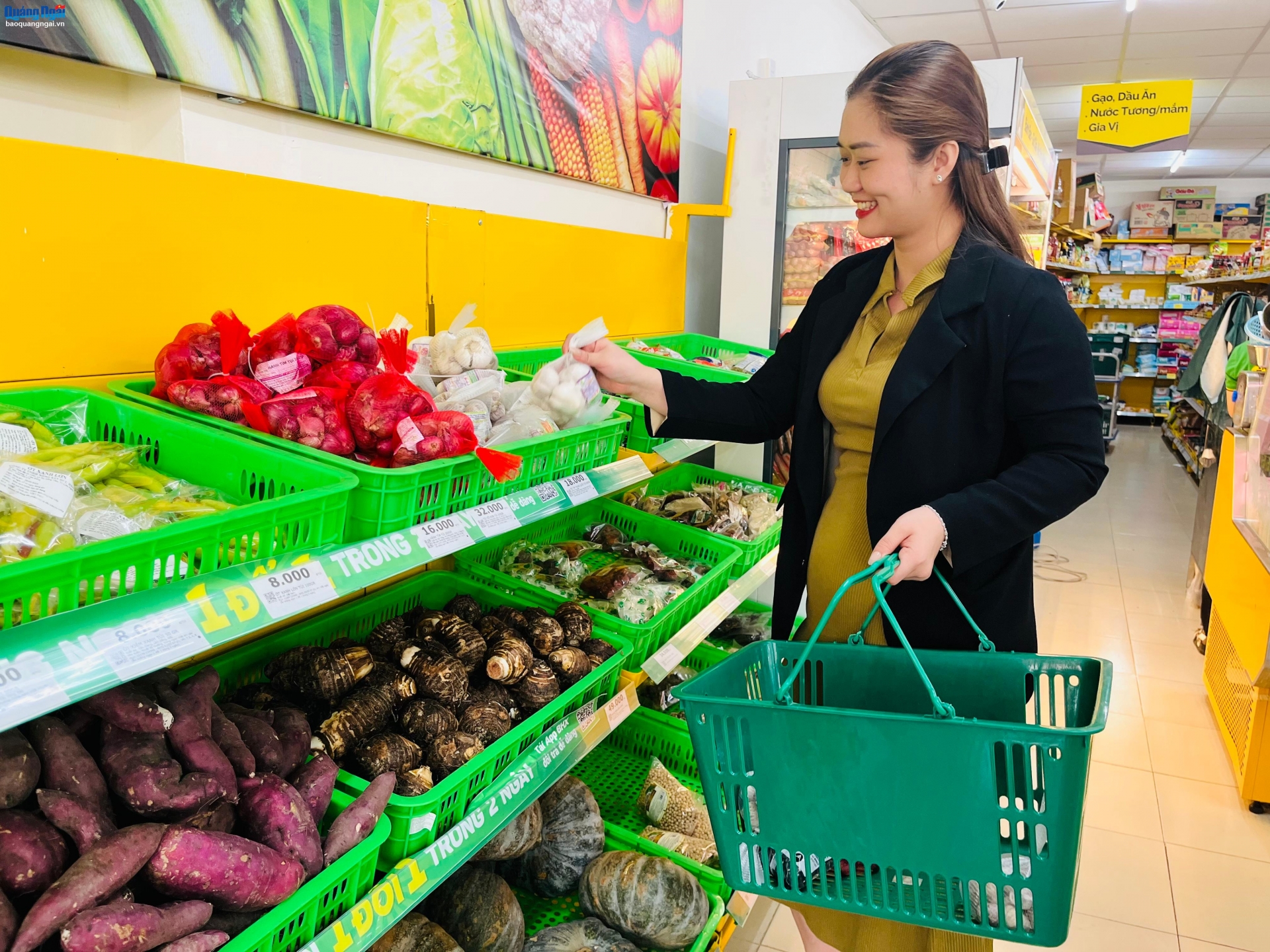 Người tiêu dùng thắt chặt chi tiêu