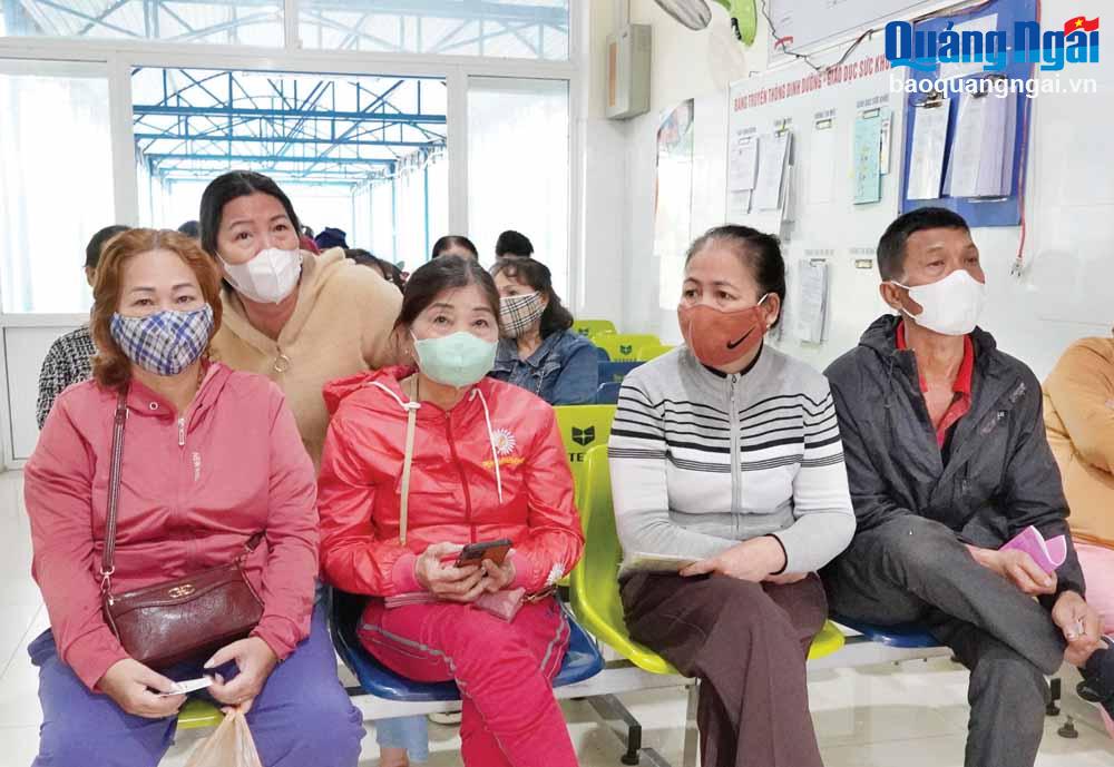 Đẩy mạnh thanh toán viện phí không dùng tiền mặt