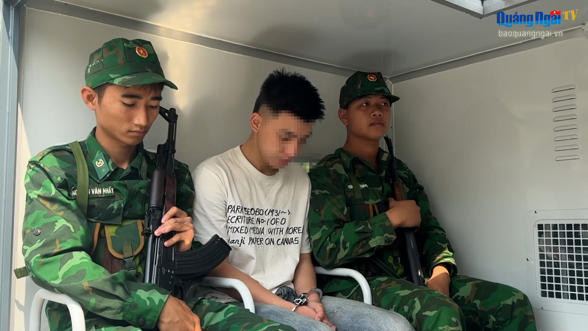 Bắt giữ đối tượng tàng trữ trái phép ma túy