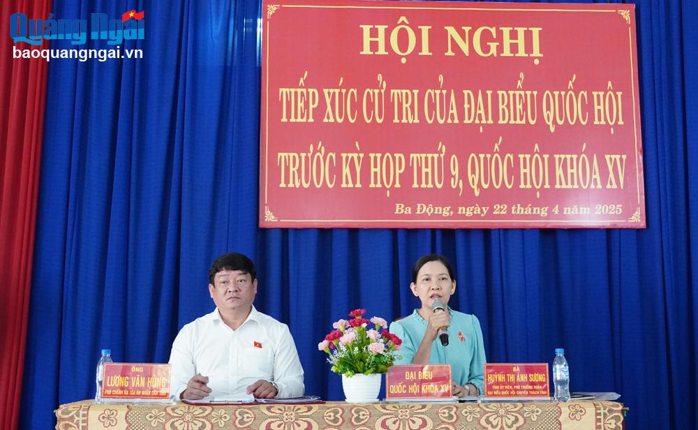 Đoàn Đại biểu Quốc hội tỉnh tiếp xúc cử tri xã Ba Động