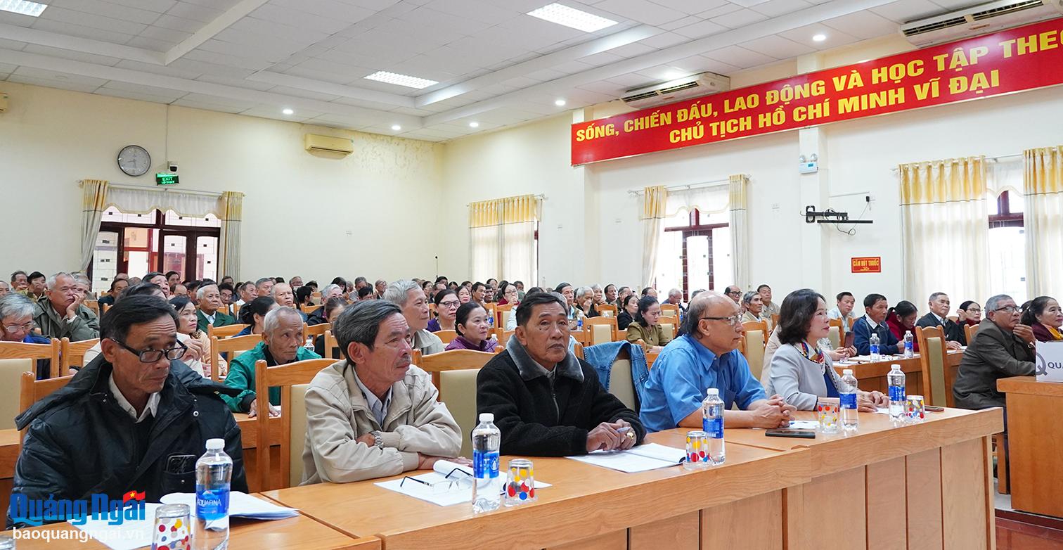 Tập huấn chăm sóc sức khỏe cho người cao tuổi