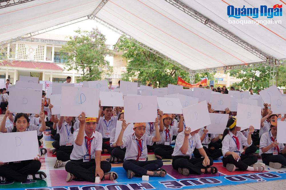 Sôi nổi Cuộc thi em yêu biển, đảo quê hương