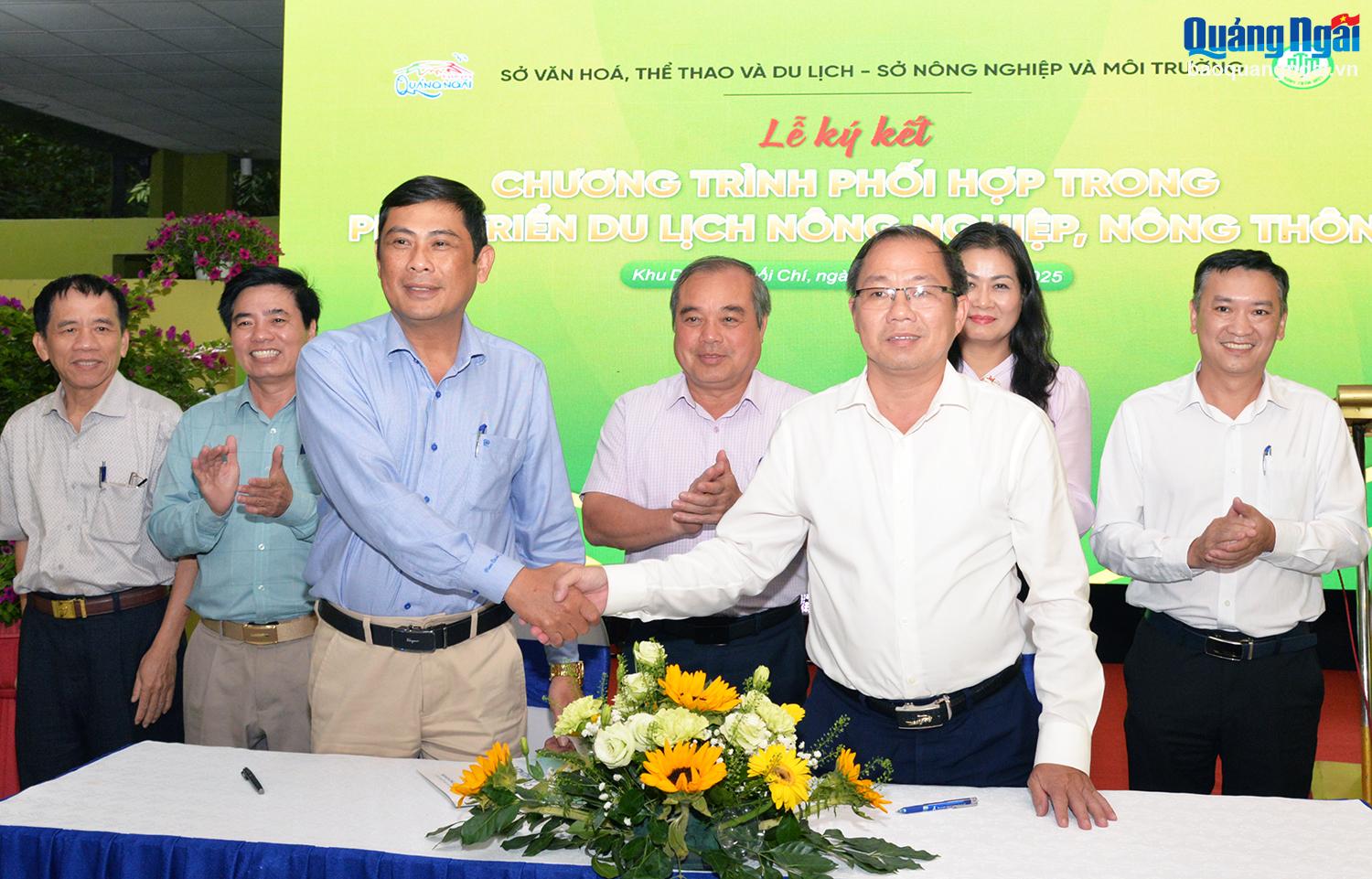 Xây dựng chuỗi liên kết để phát triển du lịch bền vững