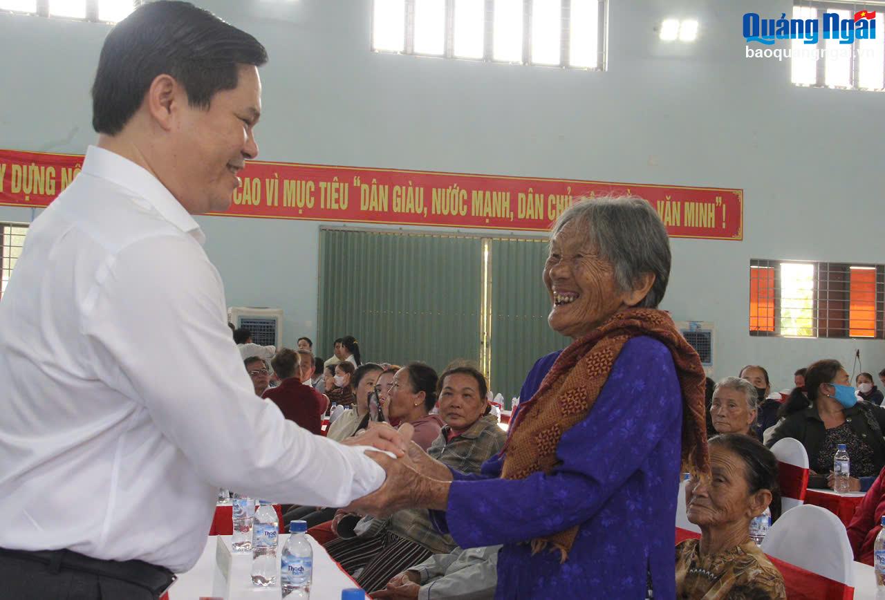 Mong người dân tin tưởng vào sự lãnh đạo, chỉ đạo của cấp ủy, chính quyền các cấp