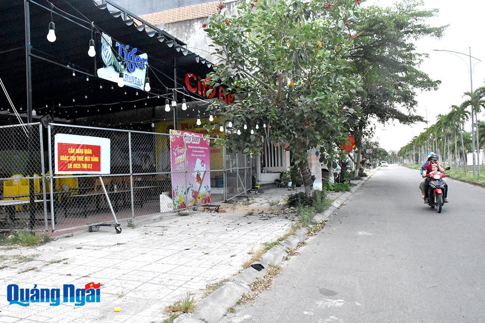 Mặt bằng nhà phố cho thuê ế ẩm