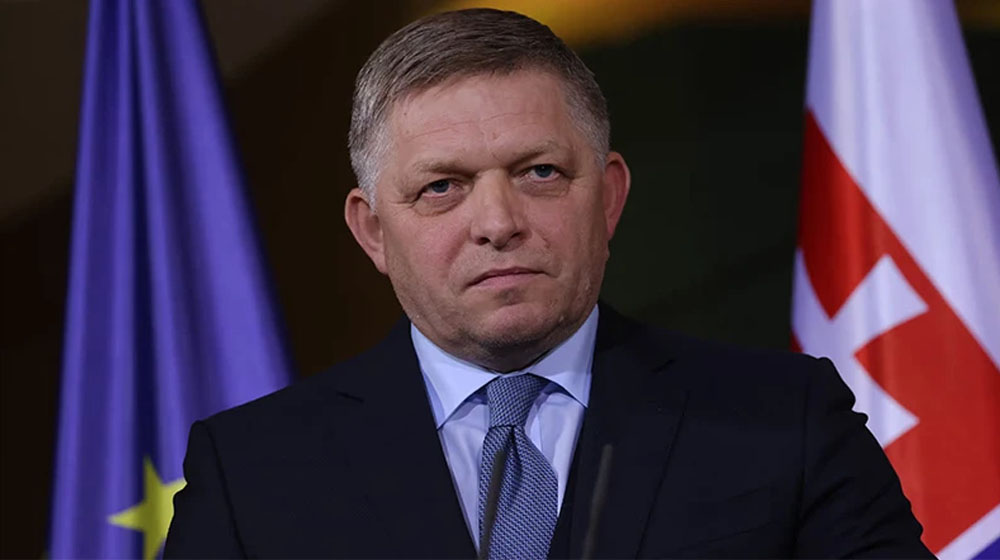 Thủ tướng Slovakia bị thương trong một vụ nổ súng ​