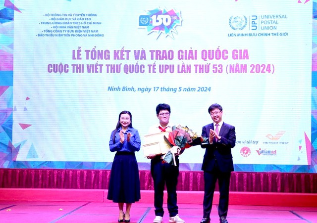 Trao giải cuộc thi Viết thư quốc tế UPU lần thứ 53 - năm 2024