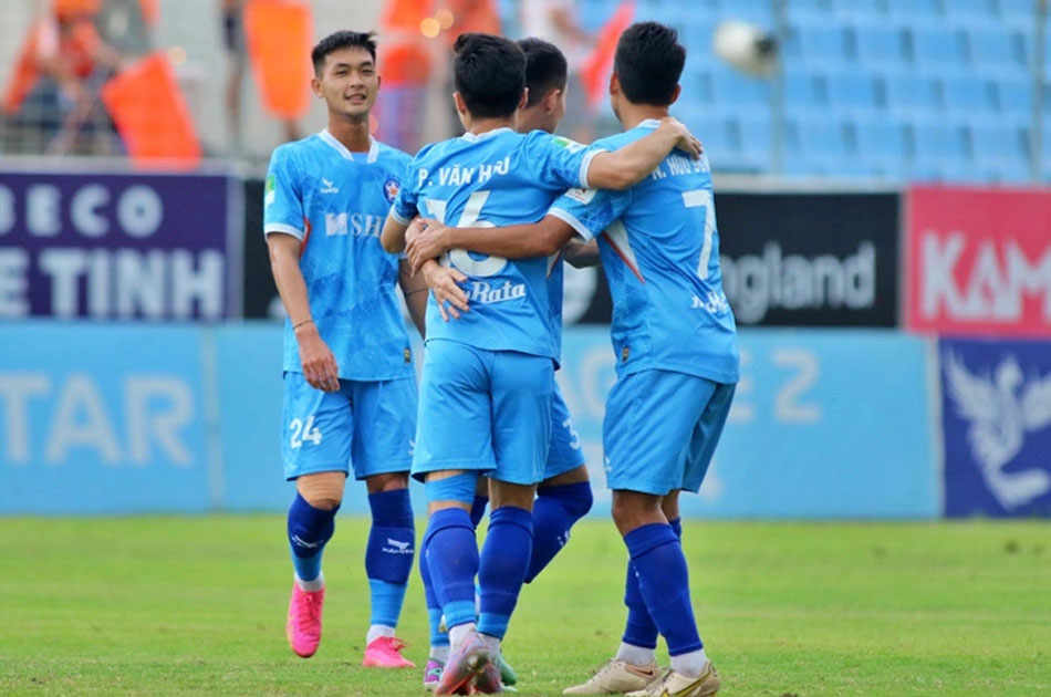 CLB Đà Nẵng vô địch sớm 3 vòng, thăng hạng V-League 2024-2025