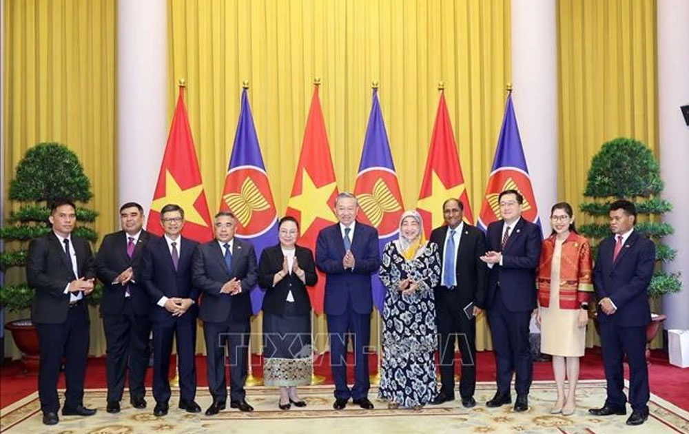 Chủ tịch nước Tô Lâm tiếp Đại sứ, Đại biện các nước ASEAN và Timor-Leste đến chào, chúc mừng