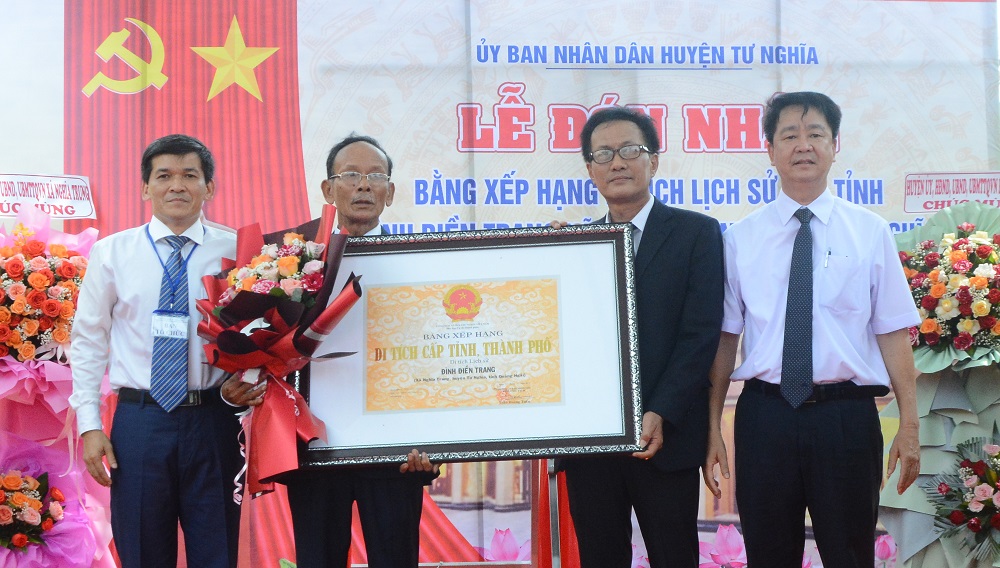 Lễ đón Bằng xếp hạng Di tích lịch sử cấp tỉnh Đình Điền Trang