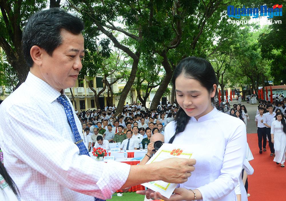 Trường THPT Trần Quốc Tuấn tổng kết năm học 2023 - 2024