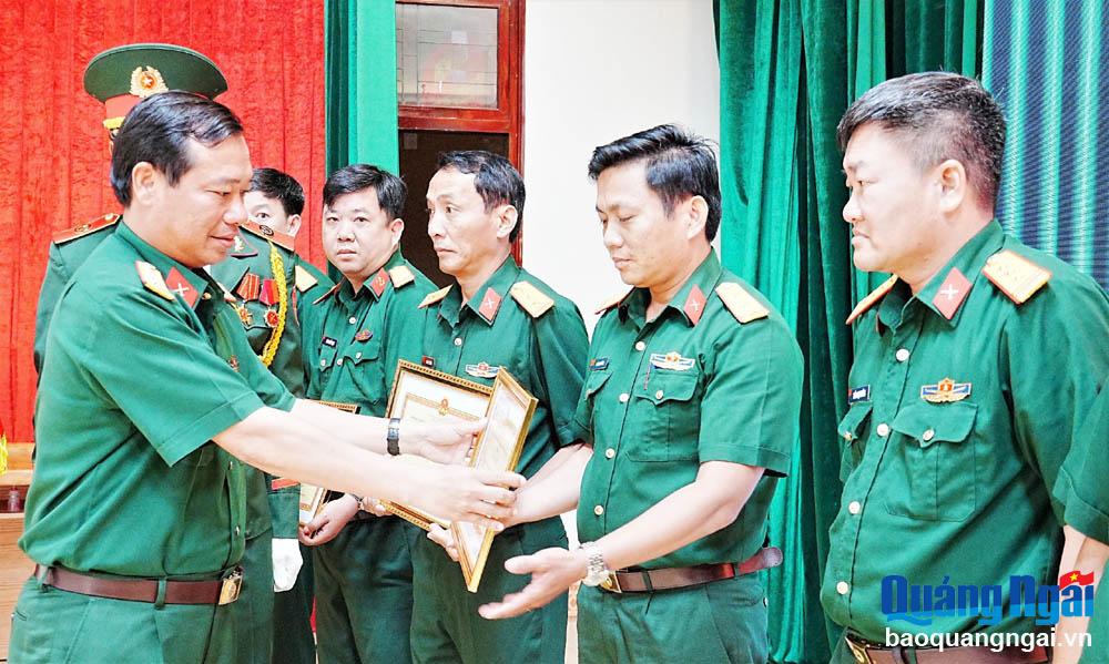 Quản lý, khai thác hiệu quả vũ khí, trang bị kỹ thuật