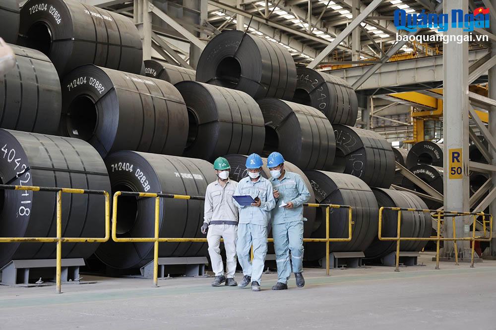 Sản lượng thép Hòa Phát cao nhất từ đầu năm 2024