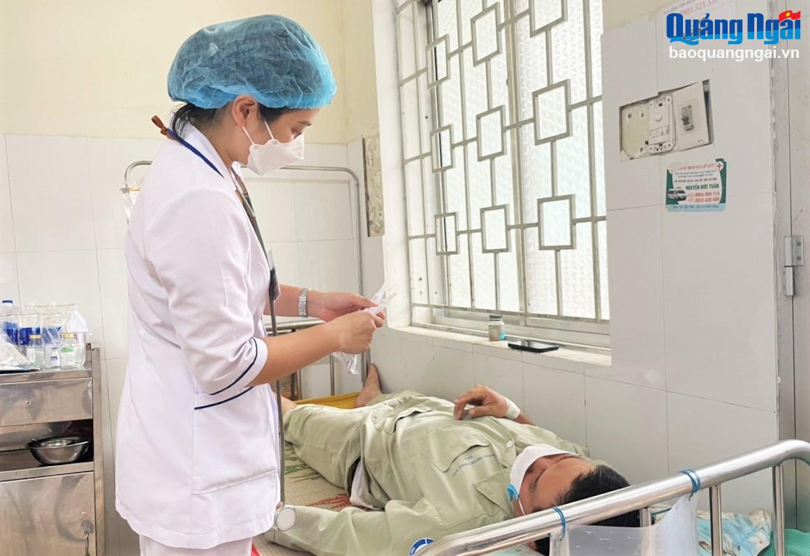 Nhiều người bị ngộ độc thực phẩm sau khi ăn bánh mì