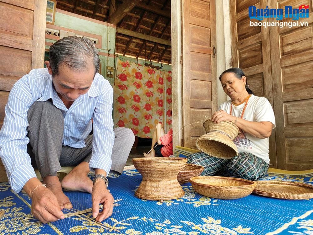 Giữ nghề đan lát thủ công