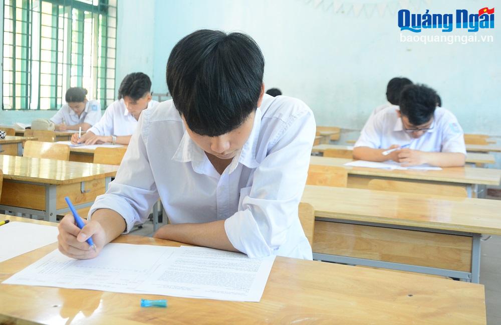 Chuẩn bị đầy đủ các điều kiện để tổ chức thành công Kỳ thi tốt nghiệp THPT