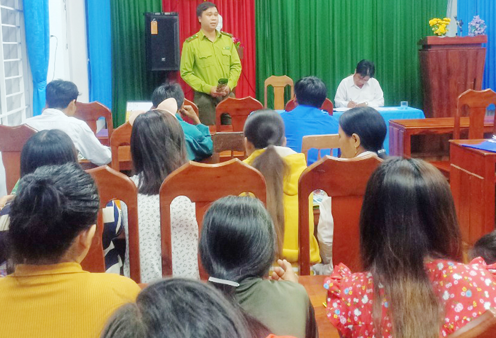 Ba Tơ: Tuyên truyền, giáo dục pháp luật phù hợp với từng đối tượng