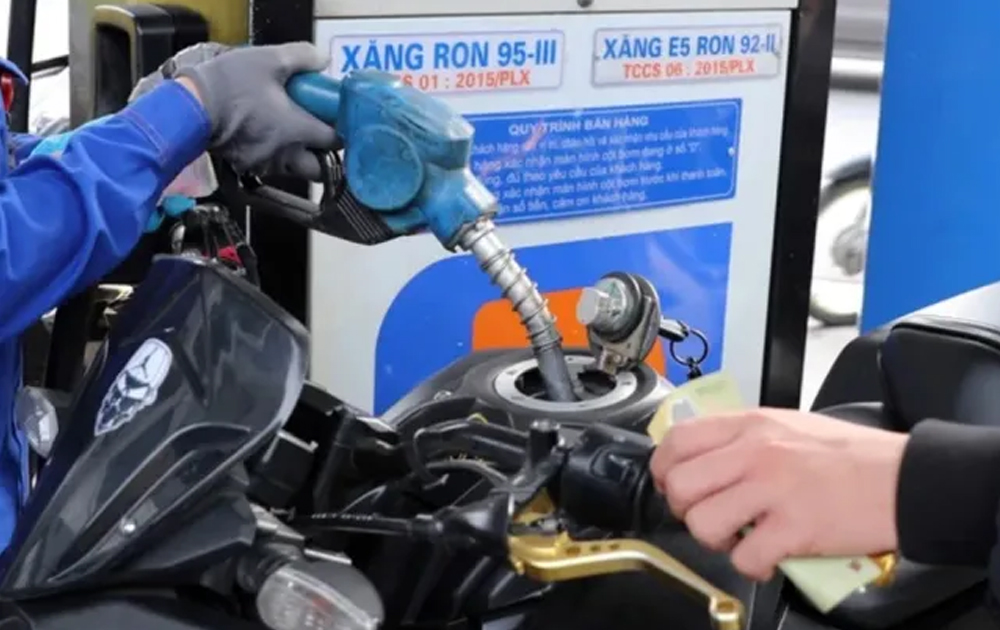 Giá xăng, dầu tăng trở lại