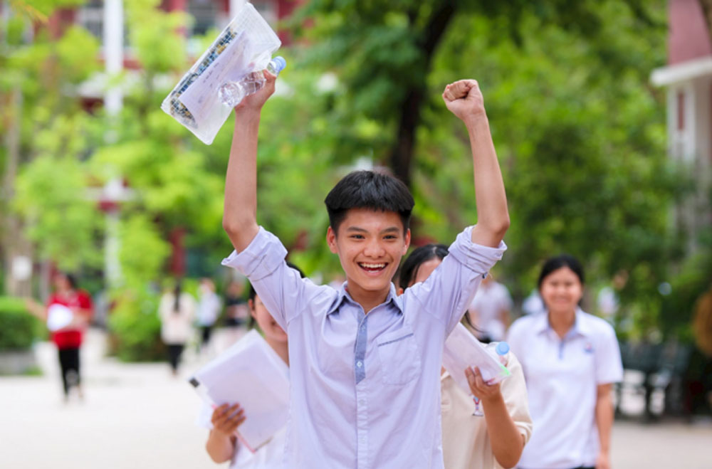 Hơn 66.000 thí sinh đăng ký miễn thi Ngoại ngữ tốt nghiệp THPT 2024