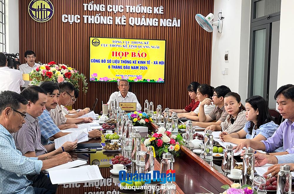 Họp báo công bố số liệu thống kê kinh tế - xã hội 6 tháng đầu năm