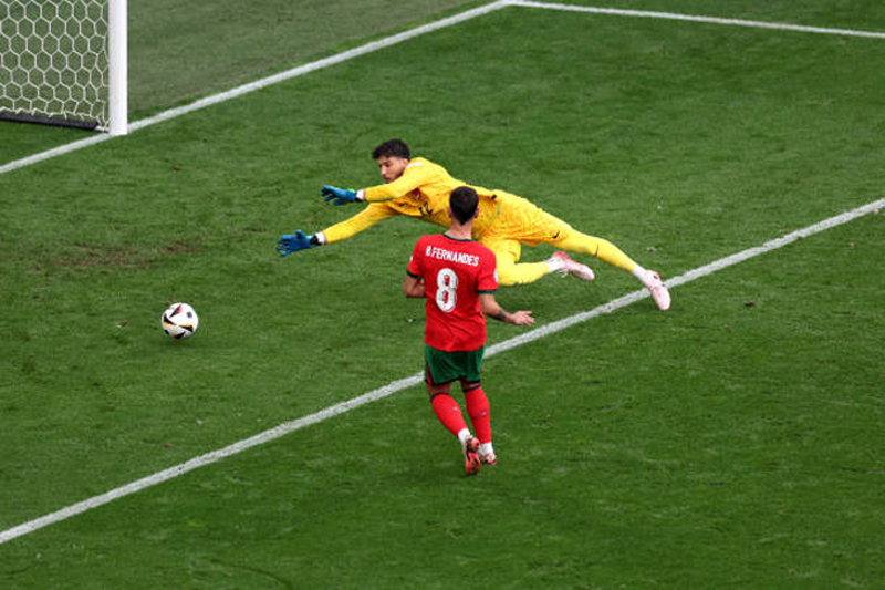 EURO 2024: Mới có 3 đội giành vé vào vòng 1/8