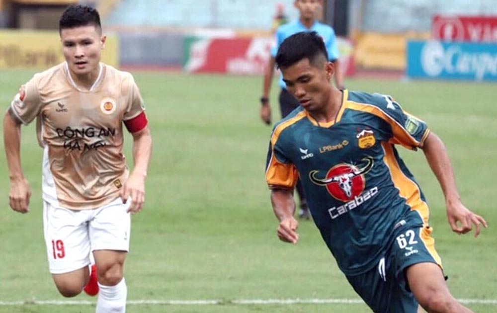 Thua đậm Công An Hà Nội, CLB LPBank Hoàng Anh Gia Lai phải lo trụ hạng