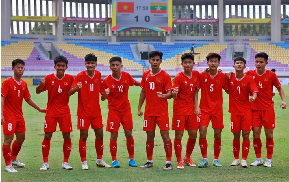 U16 Việt Nam lấy lại thể diện, đè bẹp Myanmar để vào bán kết