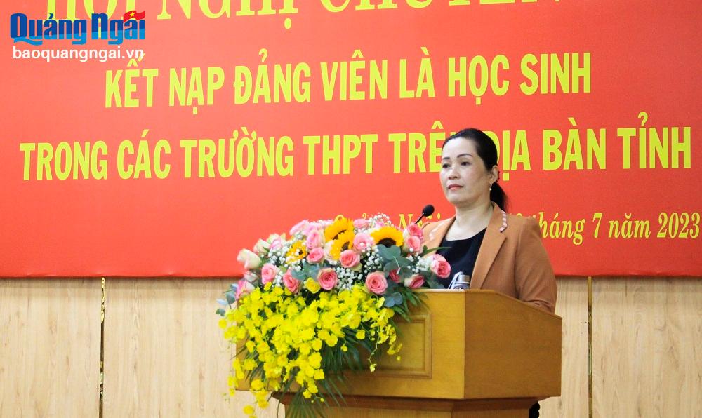 Phải xây dựng kế hoạch kết nạp đảng viên trong các trường THPT