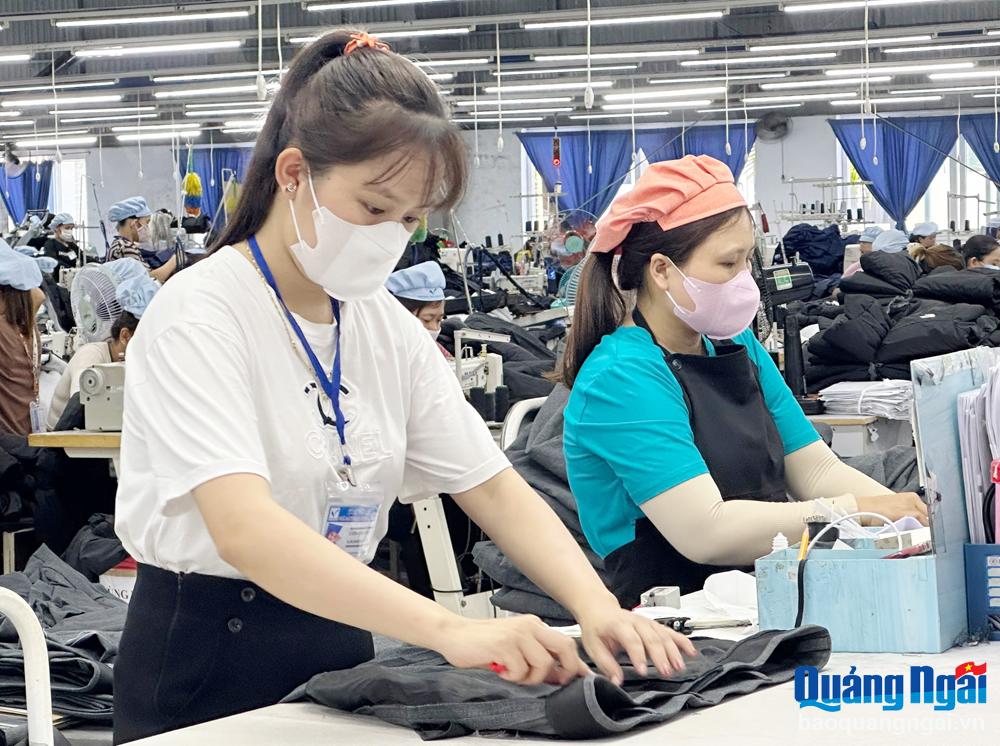 Xuất khẩu lấy lại đà tăng trưởng 