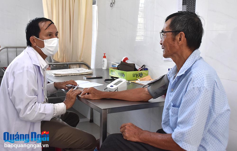 Nguy cơ thiếu hụt bác sĩ tuyến cơ sở