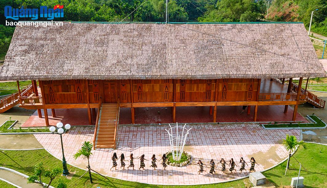 Giải quyết các mối quan hệ dân tộc hiện nay