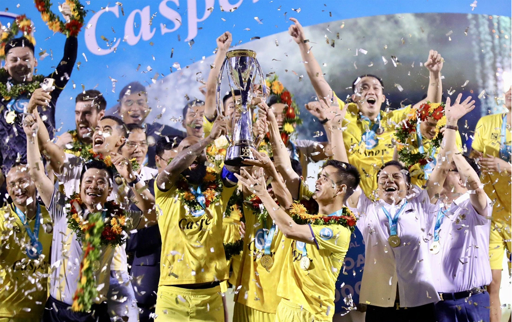 Đánh bại CLB Hà Nội, CLB Thanh Hóa bảo vệ thành công Cúp quốc gia