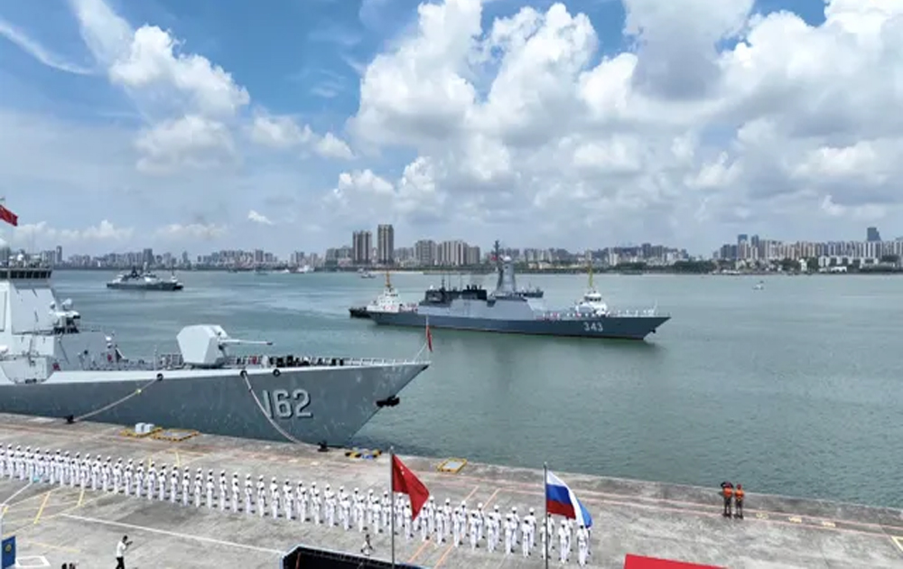 Nga, Trung Quốc tập trận trên biển