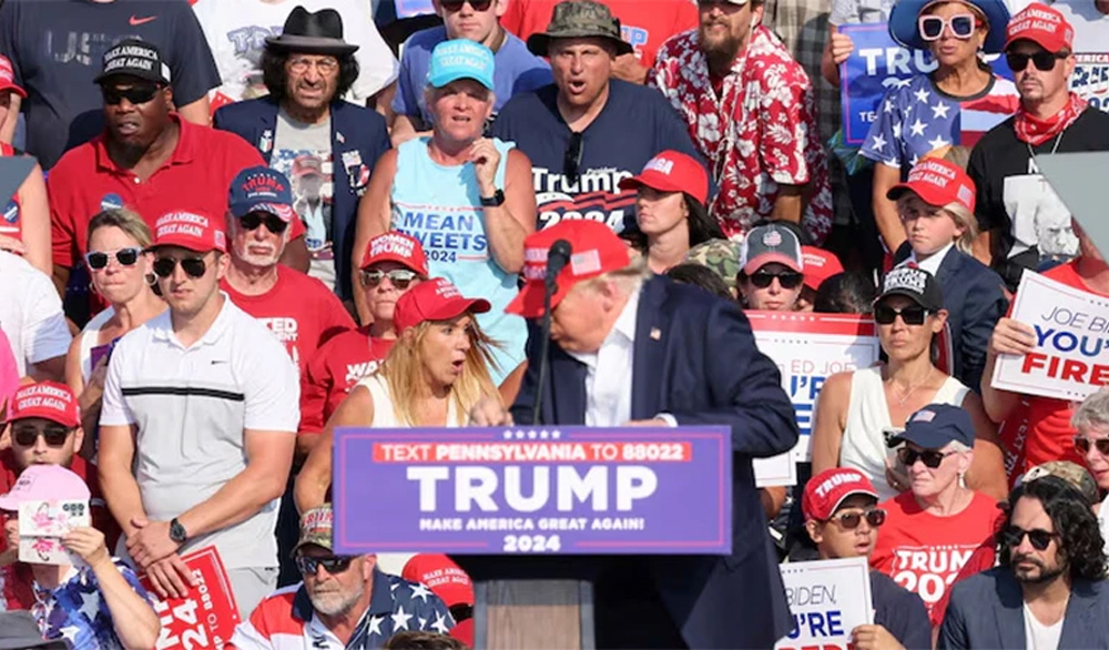 FBI công bố danh tính 